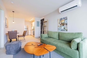 Smart TV, offices