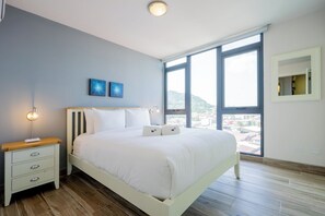 1 bedroom, iron/ironing board, free WiFi, bed sheets - Apartment Upper Level in Casco View (Panama City)