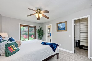 Unclassified image, 3 of 34, button - Carlsbad Charm – 3 BDR Stunner! (Carlsbad)