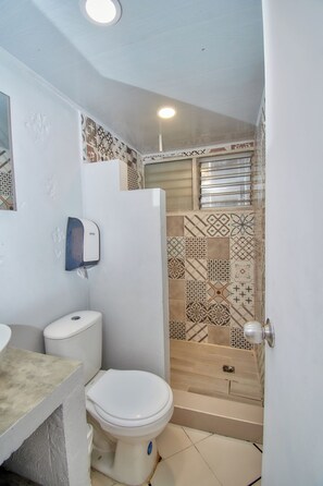 Family Apartment | Bathroom -  Marbelo Coveñas by Bernalo Hotels (Coveñas)