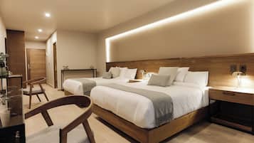 Caja de seguridad en la habitación, cortinas blackout y insonorización