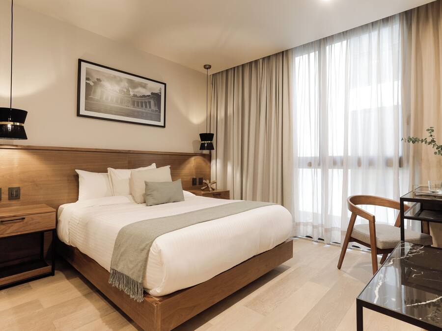 Standard Room | In-room safe, blackout drapes, soundproofing, iron/ironing board