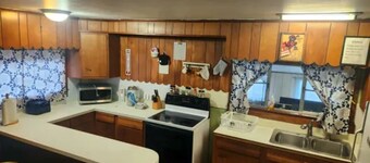 Cottage 2 In Kimball Centrally Located Hatfield McCoy trails ATV Rental Offered!