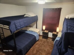 3 bedrooms, WiFi, bed sheets