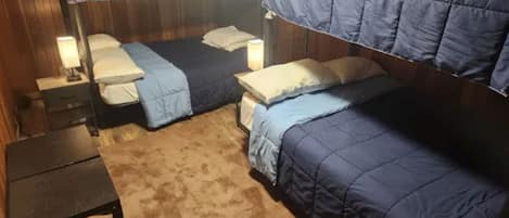 3 bedrooms, WiFi, bed sheets