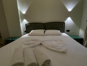 Chambre Confort Double ou avec lits jumeaux, 1 chambre, non-fumeur, salle de bains privée