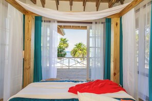 3 bedrooms, iron/ironing board, Internet, bed sheets - Dakota Breeze (José Santos Guardiola)