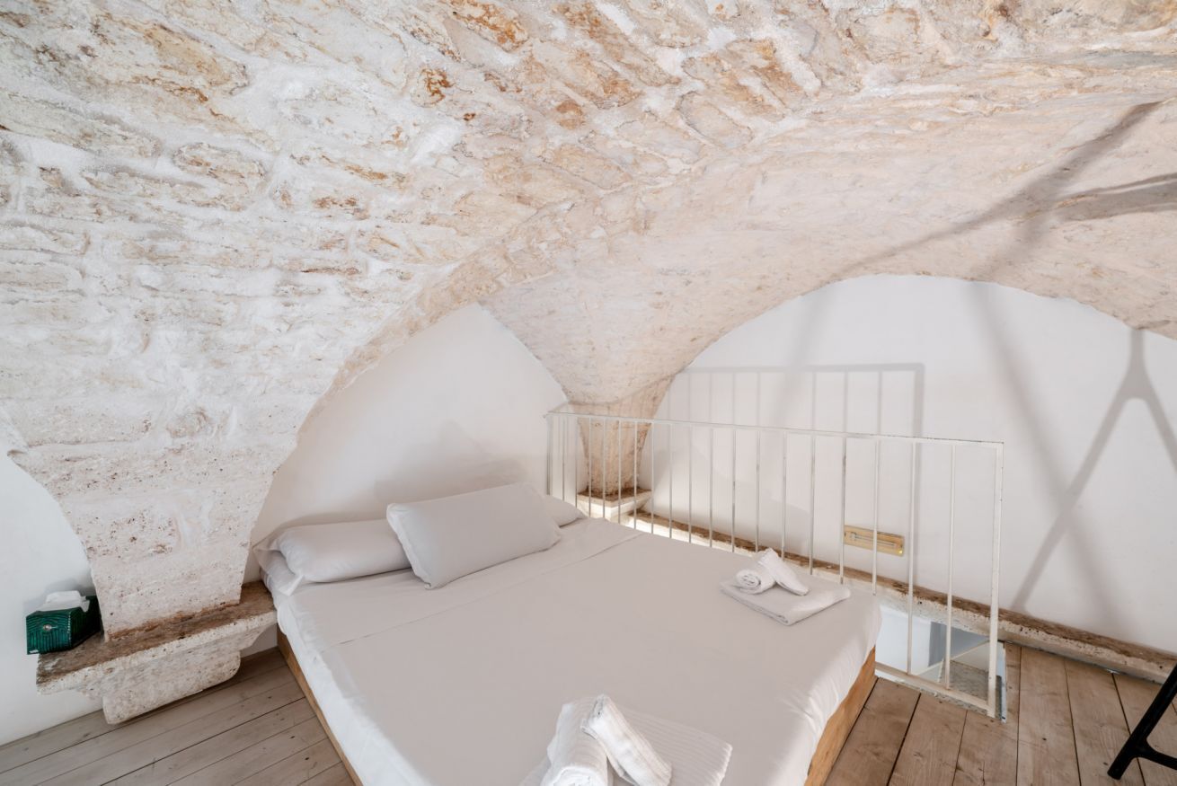 2 chambres, lit parapluie, draps fournis