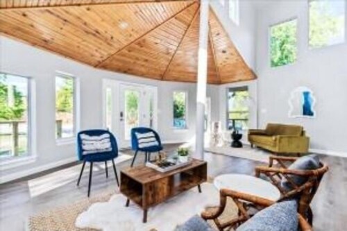 Luxe Farmhouse Hot Tub Pool On 5 Acres