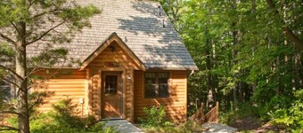 Chanticleer Cabins -Oak Cabin