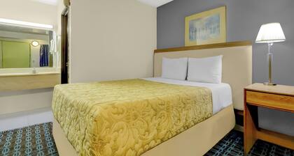 Brookville Inn By OYO Near Dayton International Airport