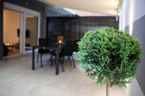 Luxe appartement, veranda | Terras