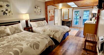 Aloha Junction Guesthouse Suites, stay and explore Kilauea Volcano Hawaii