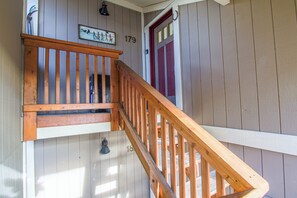 Interior - Remodeled sunny 1 bedroom condo in Meadow Village with heated garage (Big Sky)