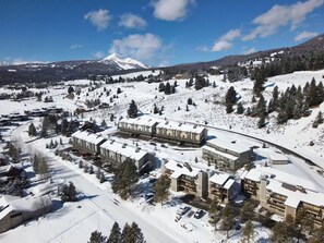 Exterior - Remodeled sunny 1 bedroom condo in Meadow Village with heated garage (Big Sky)