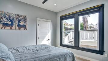 Superior House, Ocean View | 5 bedrooms, individually decorated, individually furnished