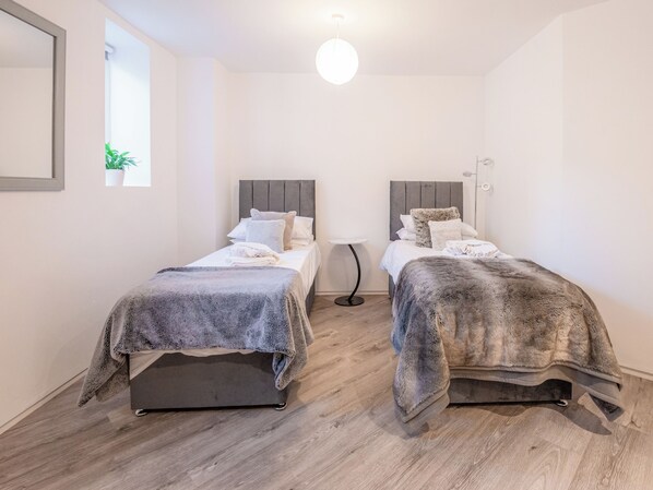 3 Schlafzimmer, kostenloses WLAN, Bettwäsche