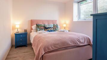 3 Schlafzimmer, kostenloses WLAN, Bettwäsche