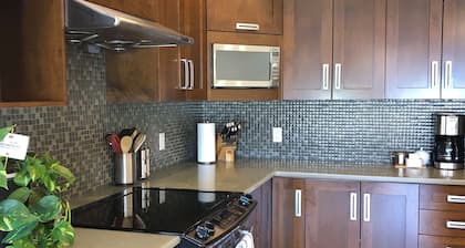 Great getaway on Salt Spring Island - Full 2bdrm Condo - Unit103