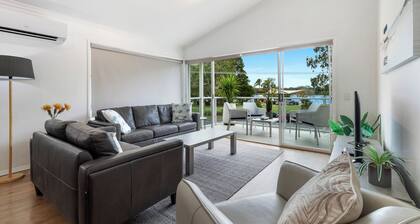 Lazy Days by Stay Noosa