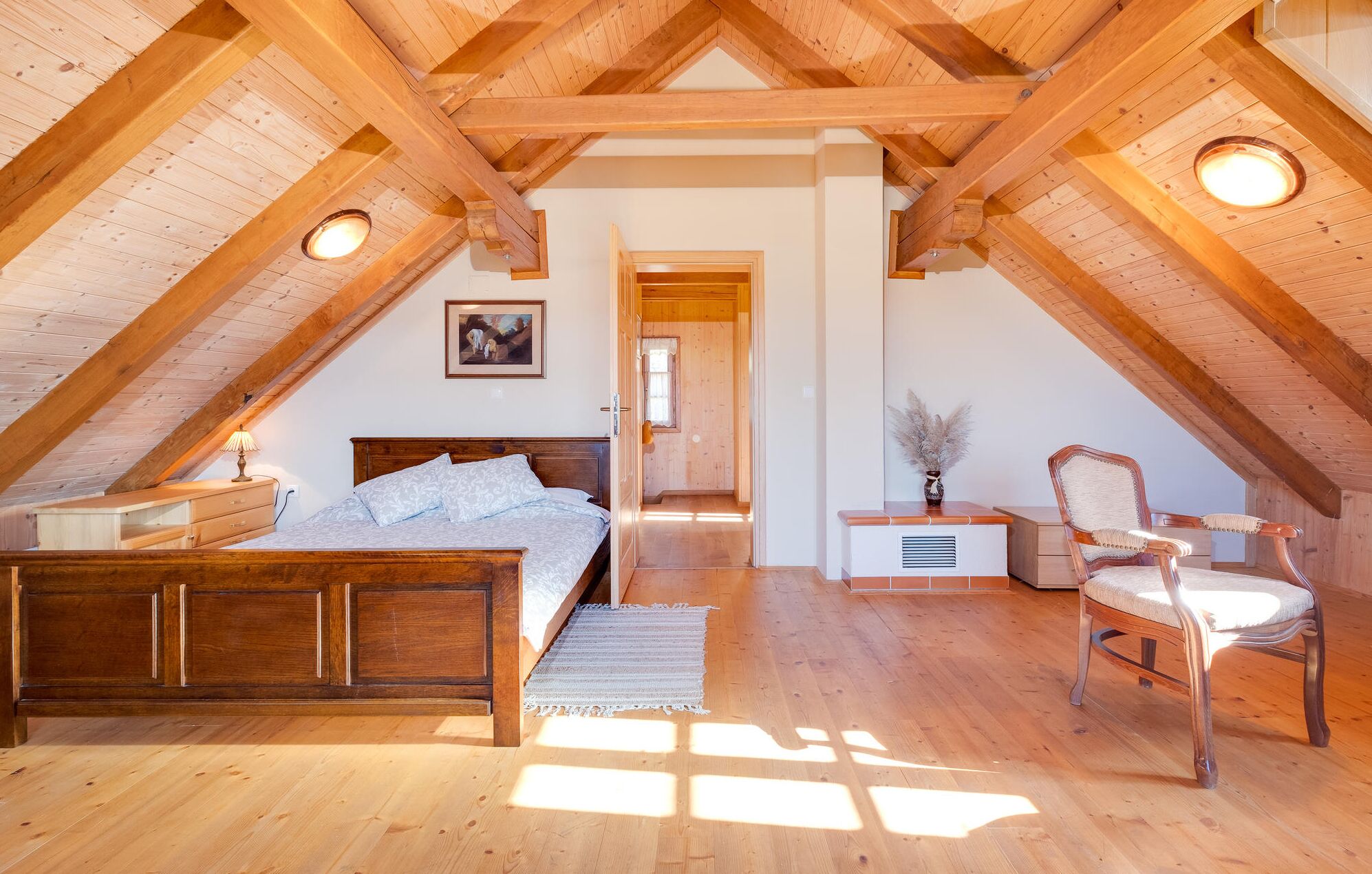2 chambres, fer et planche à repasser, lit parapluie, Wi-Fi gratuit