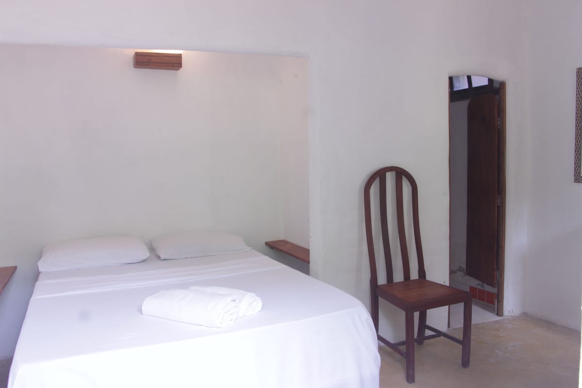 Standard Double Room, Garden View | Wi-fi percuma, cadar katil 
