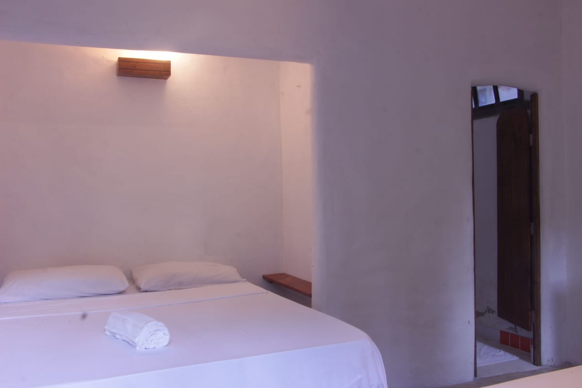 Standard Double Room, Garden View | Wi-fi percuma, cadar katil 