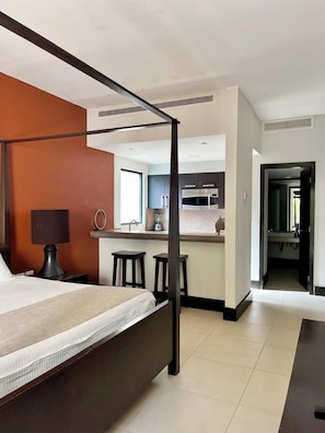 Suite Confort, balcón, vista a la alberca | Wifi gratis