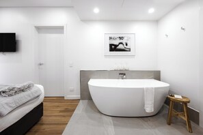 Opulence Suite - 125 | Bathroom