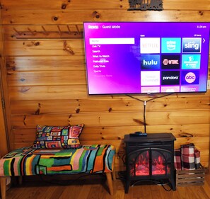 Interior - Relax to Creek Sounds • Hot Tub Cabin • Firepit BBQ (Cherry Log)