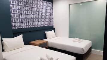 Iron/ironing board, cots/infant beds