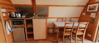 Ensuite Glamping Cabin With A View