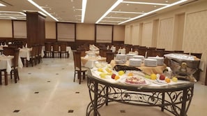 تناول الطعام