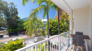 Townhome, Patio, Garden View | Balkoni