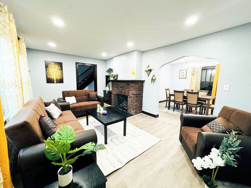 Countryside home w/ rustic feel in charming Corning