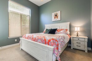 4 habitaciones, escritorio, wifi gratis y ropa de cama 