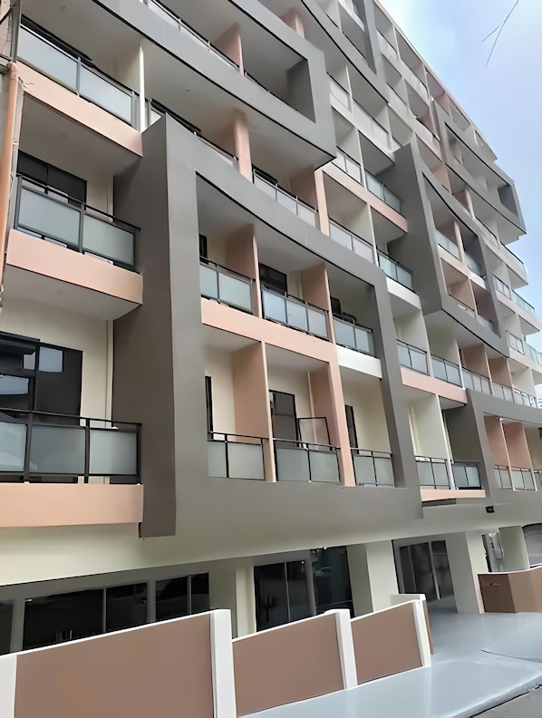 Exterior - Megatower3: @the Heart of Baguio by VERA (Baguio)