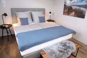 3 bedrooms, desk, iron/ironing board, WiFi - Favorite place at the Siel - Discover (your) "Favorite place at the Siel"! (Eilsum)