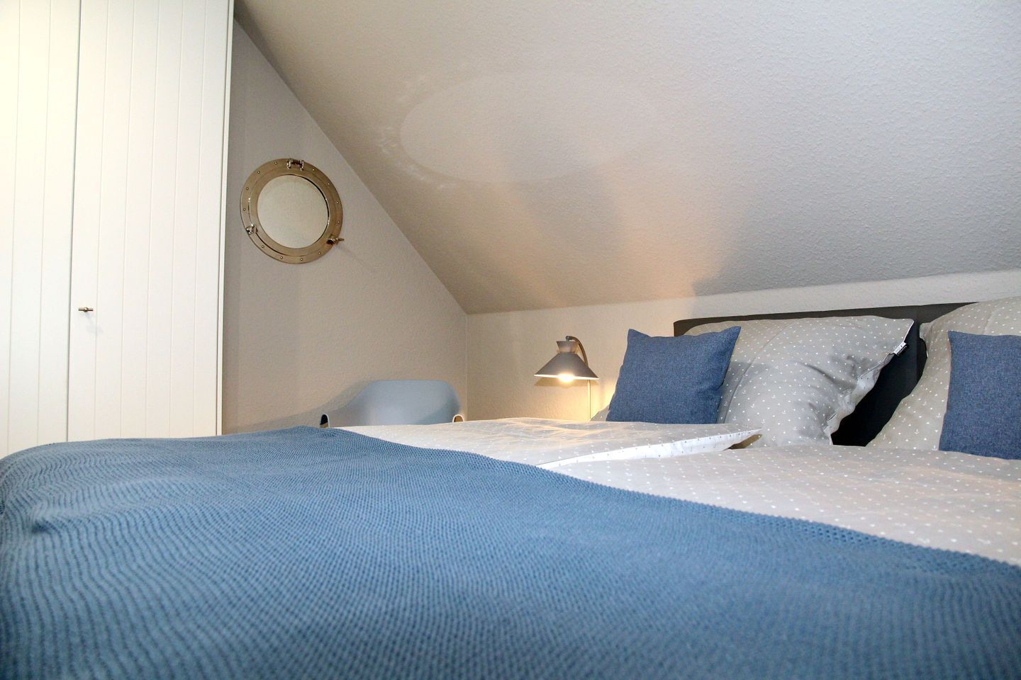 3 bedrooms, desk, iron/ironing board, WiFi