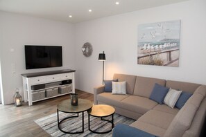 电视、立体声音响