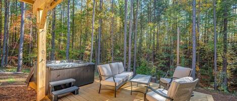 مغطس سبا خارجي