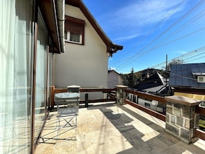 Outdoor dining - Casa de vis in zona Peles (Sinaia)
