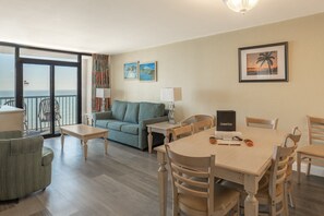 TV - Gorgeous Oceanfront 3 Bedroom Condo! Sleeps 10 Guests! Compass Cove Mariner Tower 1217 (Myrtle Beach)