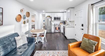 Buttercup Hideaway; Cozy oasis near WFU, Reynolda Gardens & Historic Graylyn