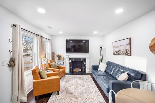 Buttercup Hideaway; Cozy oasis near WFU, Reynolda Gardens & Historic Graylyn