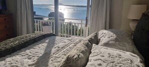 2 bedrooms, iron/ironing board, free WiFi, bed sheets - Pretty as a Picture (Omokoroa)