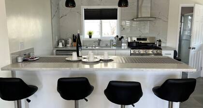 Gated & remodeled 2b/2b house, WiFi in welcoming Baldwin Park