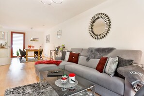 Imagen sin descripción, 3 de 12, botón