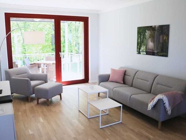 Imagen sin descripción, 1 de 9, botón