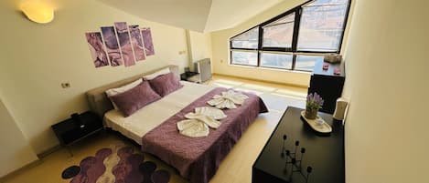 1 chambre, bureau, Wi-Fi, draps fournis